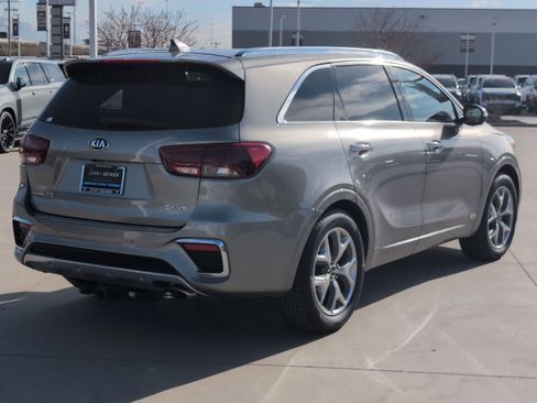 Used 2019 Kia Sorento SX w/ SX Touring Package image 5