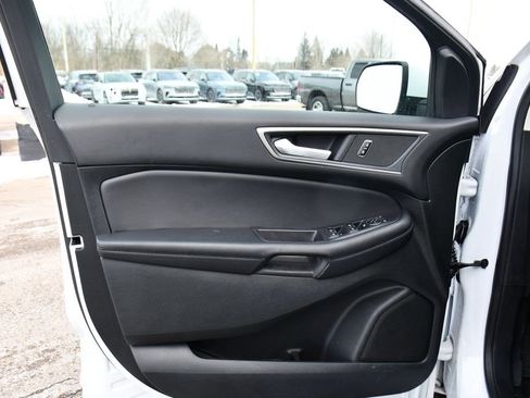 Used 2024 Ford Edge SEL w/ Convenience Package image 22