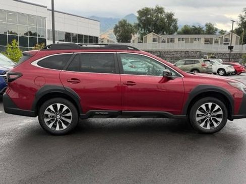 Used 2024 Subaru Outback Limited AWD/4WD image 2
