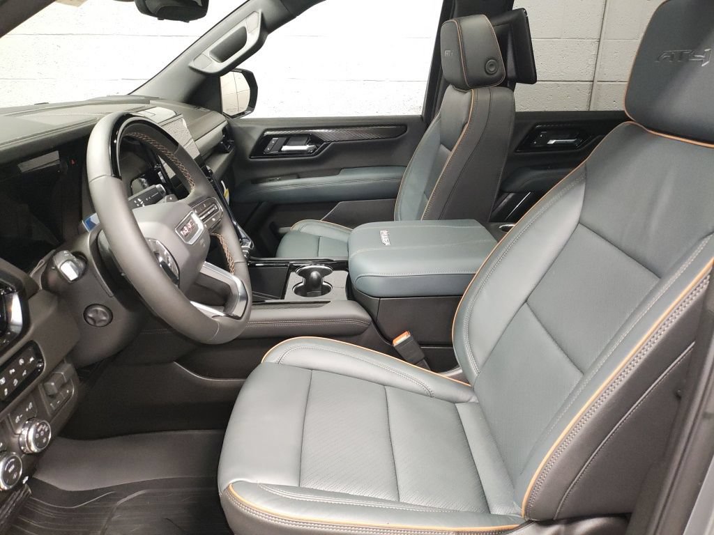 New 2026 GMC Yukon XL AT4 w/ AT4 Premium Plus Package AWD/4WD image 24