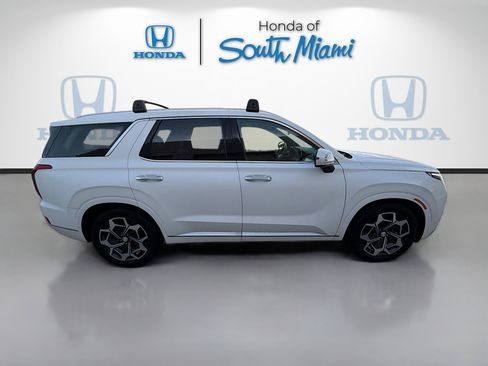 Used 2022 Hyundai Palisade Calligraphy image 8