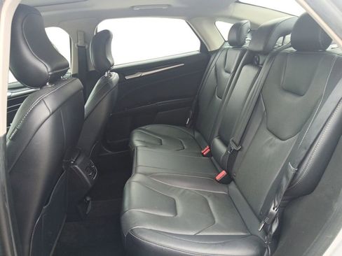 Used 2019 Ford Fusion Titanium FWD image 13