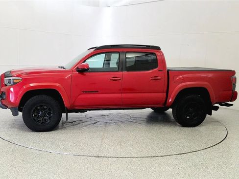 Used 2019 Toyota Tacoma SR5 image 4