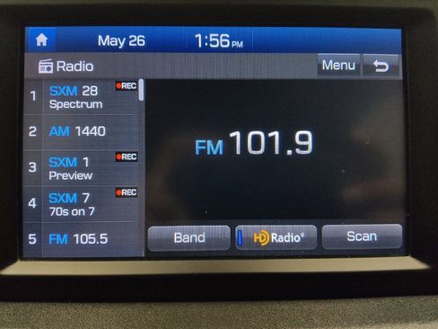 Used 2019 Hyundai Santa Fe SEL FWD image 25