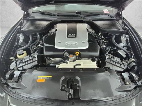 Used 2015 INFINITI Q60 Convertible w/ Premium Package RWD image 28