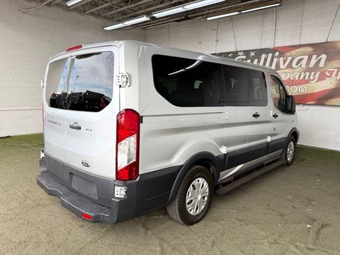 Used 2015 Ford Transit 150 XLT image 12