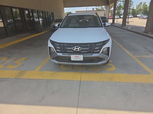 Used 2025 Hyundai Tucson SEL AWD/4WD image 4