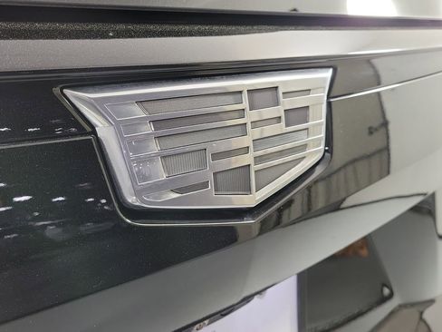 Certified 2023 Cadillac Escalade Sport Platinum w/ LPO, ONYX Package image 7