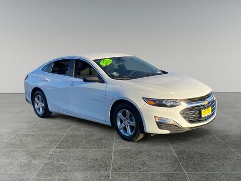 Used 2024 Chevrolet Malibu LS FWD image 7