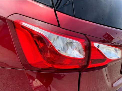 Used 2020 Chevrolet Equinox LT image 28