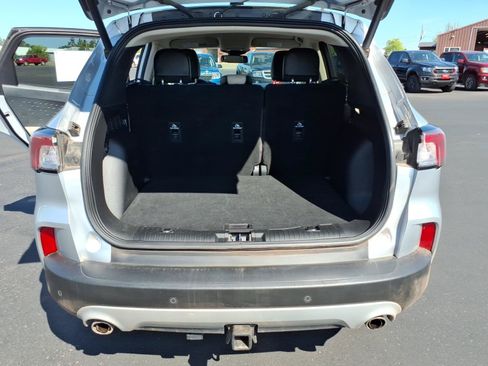 Used 2020 Ford Escape Titanium AWD/4WD image 15