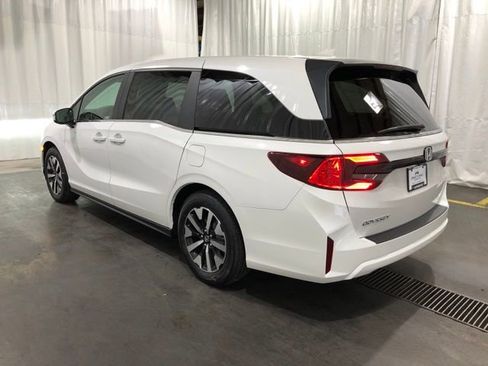 New 2026 Honda Odyssey EX-L image 5