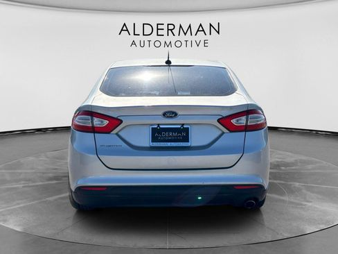 Used 2014 Ford Fusion S FWD image 4