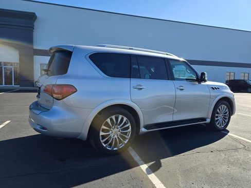 Used 2016 INFINITI QX80 Luxe w/ 22" Wheel Package image 6