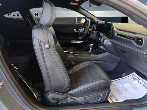 Certified 2025 Ford Mustang GT Premium RWD image 15