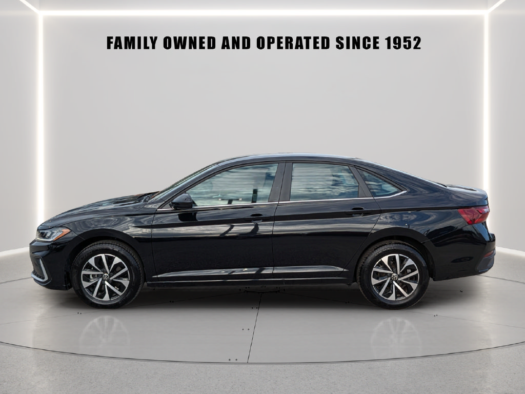 Used 2026 Volkswagen Jetta S FWD image 3