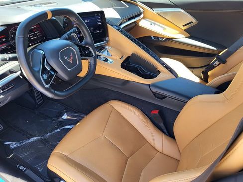 Certified 2023 Chevrolet Corvette Stingray Preferred Cpe w/ 2LT RWD image 9