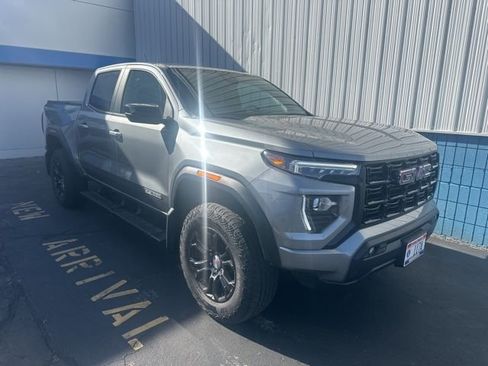 Used 2023 GMC Canyon Elevation w/ Convenience Package image 1