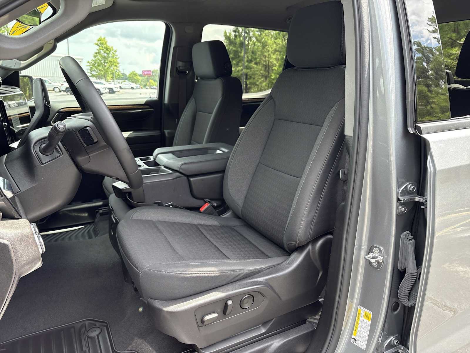 Used 2024 GMC Sierra 1500 Elevation AWD/4WD image 16