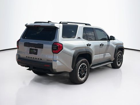 Used 2025 Toyota 4Runner TRD Off-Road Premium AWD/4WD image 9