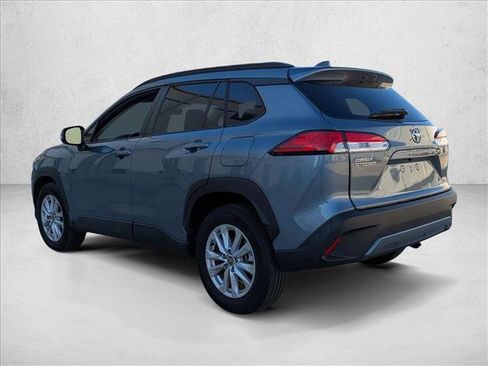 Certified 2023 Toyota Corolla Cross LE image 8
