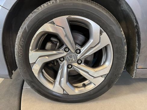 Used 2018 Honda Accord EX-L image 26
