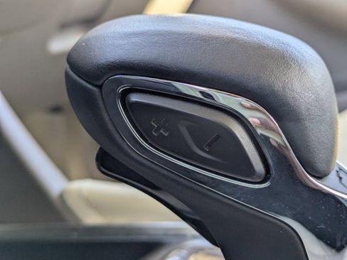 Used 2024 Chevrolet Malibu LT image 24