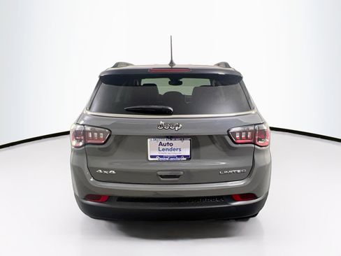 Used 2022 Jeep Compass Limited AWD/4WD image 6