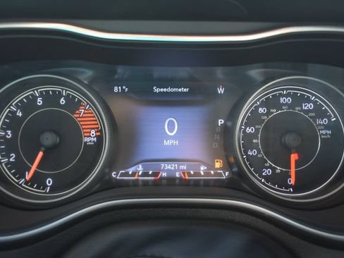 Used 2021 Jeep Cherokee Limited w/ Sun & Sound Group AWD/4WD image 23