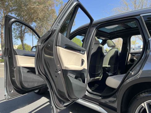 Used 2021 BMW X1 sDrive28i w/ Convenience Package FWD image 66