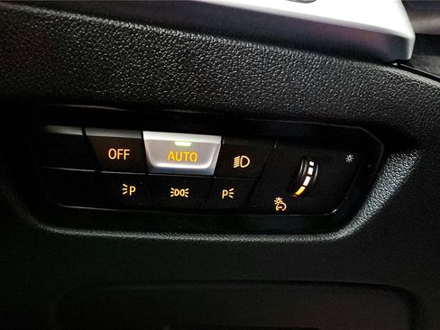 Used 2022 BMW 230i Coupe w/ Premium Package image 31