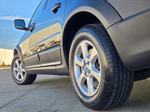 Used 2013 Volvo XC70 3.2 image 38