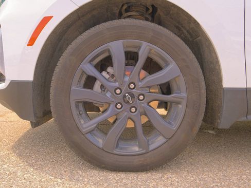 Used 2024 Chevrolet Equinox RS image 39