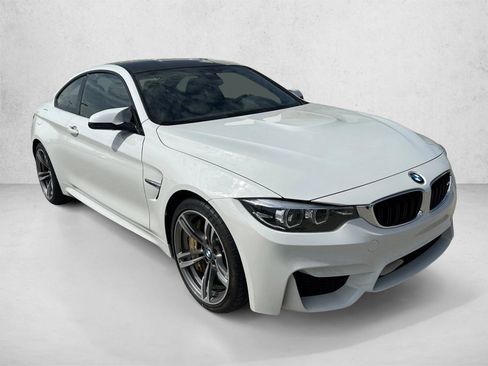 Used 2019 BMW M4 Coupe RWD image 3
