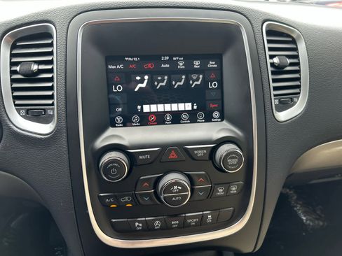 Used 2019 Dodge Durango SXT AWD/4WD image 17