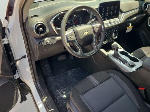 New 2026 Chevrolet Blazer LT FWD image 20