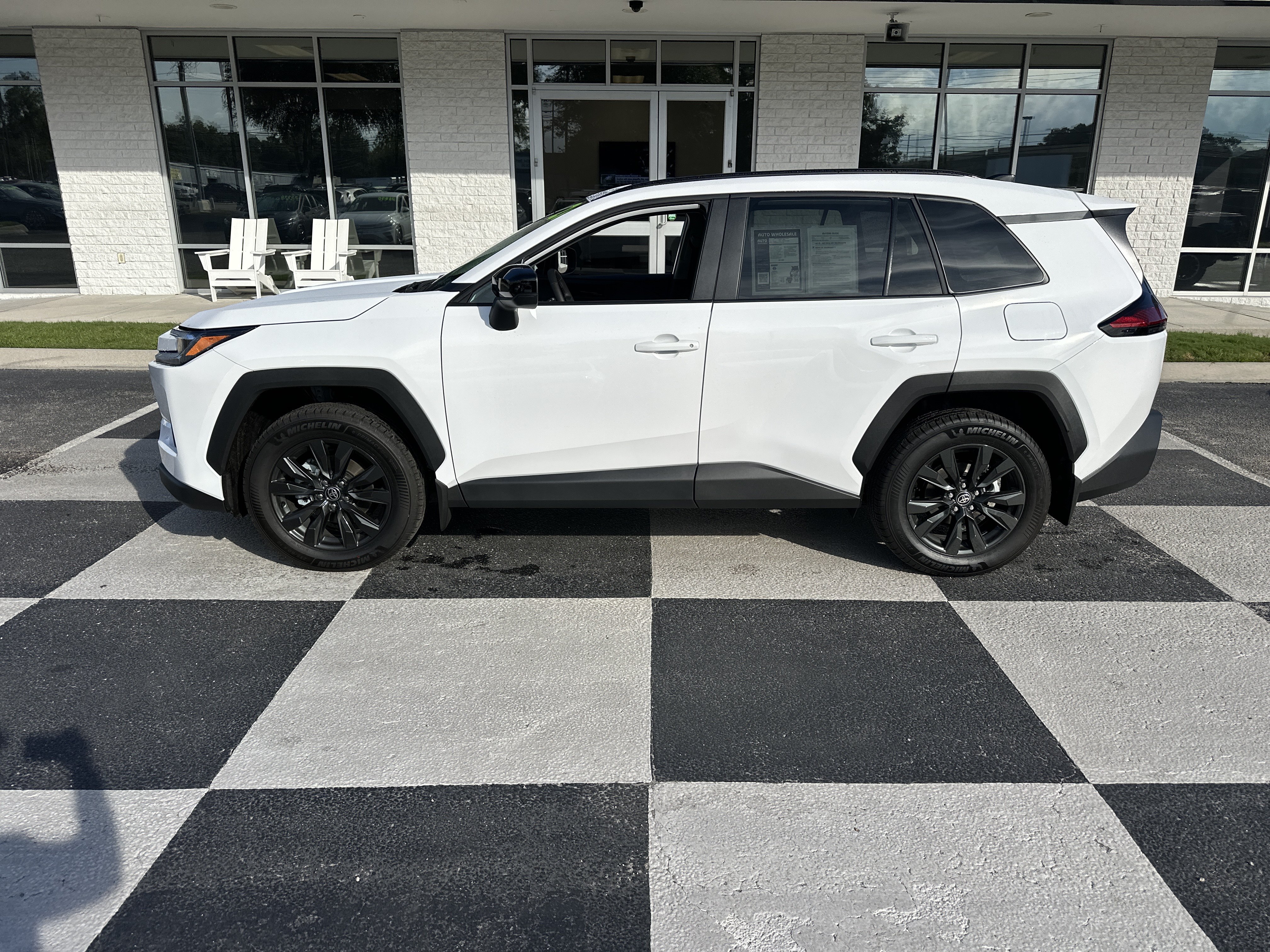 Used 2026 Toyota RAV4 XLE Premium w/ Panoramic Sun Roof Package AWD/4WD image 1