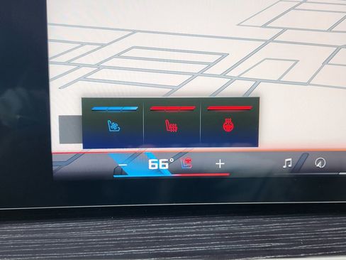 New 2026 BMW X7 M60i image 17