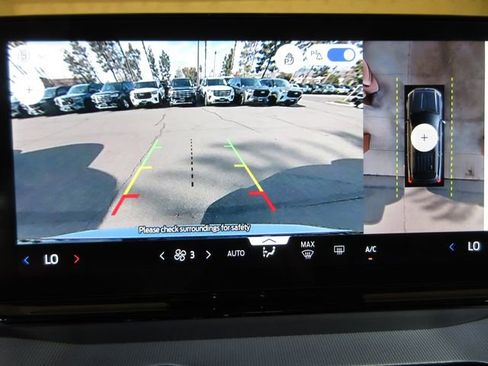 Certified 2025 Ford Expedition Active image 16