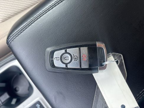 Used 2023 Ford Explorer XLT w/ Class IV Trailer Tow Package image 36