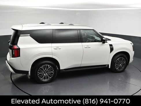 Certified 2025 Nissan Armada SL w/ Captain's Chari Seat Package AWD/4WD image 26