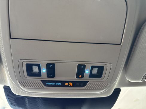 Used 2021 Ford Explorer 2WD image 31