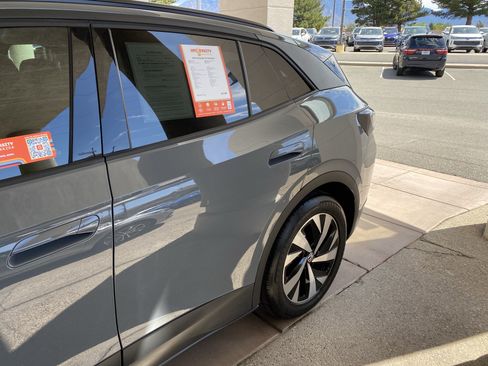 Certified 2024 Volkswagen ID.4 2WD image 61