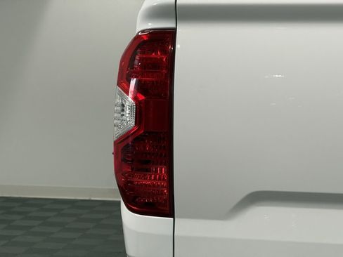 Used 2018 Toyota Tundra Limited image 9