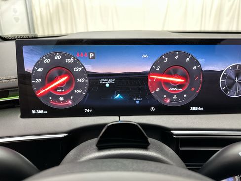 Certified 2026 Genesis GV70 3.5T Sport Prestige AWD/4WD image 15