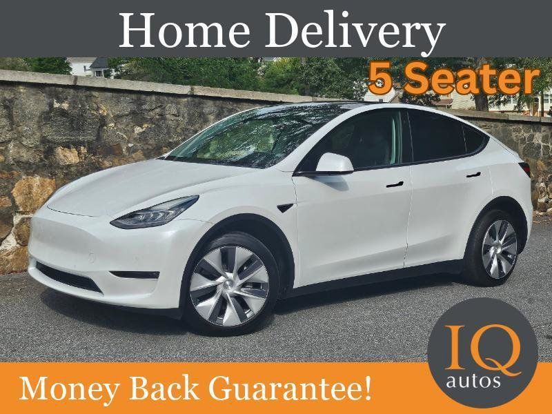 Used 2021 Tesla Model Y Long Range AWD/4WD image 1