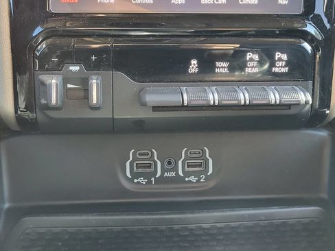 Used 2021 RAM 1500 Laramie w/ Laramie Southwest Edition AWD/4WD image 18
