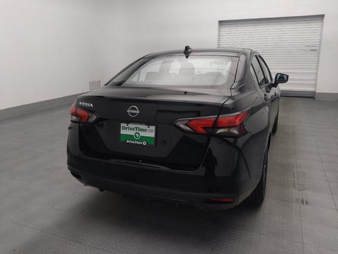 Used 2025 Nissan Versa SV FWD image 7
