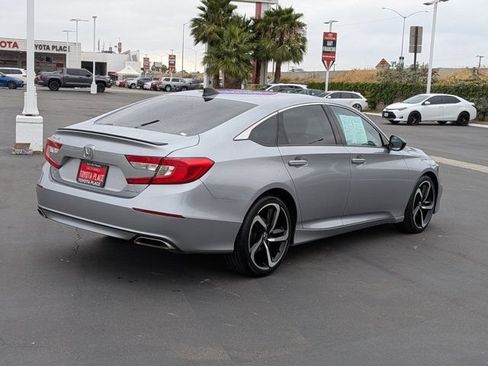 Used 2021 Honda Accord Sport image 8