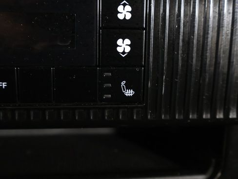 Used 2022 Jeep Wagoneer Series III w/ Premium Group I image 69